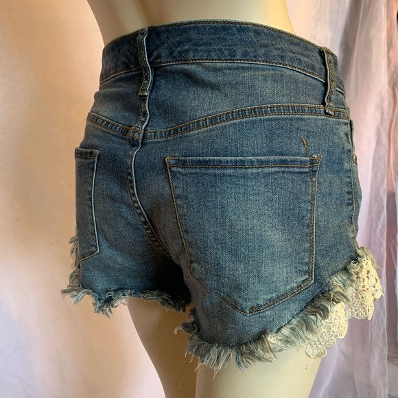 High rise denim shorts - Picture 4 of 6